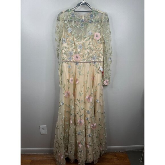Mac Duggal 11226 Floral Embroidered Butterfly Sleeve Flowy Gown Dress Sz 10 NWT - Picture 4 of 8
